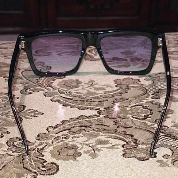 NEW UNISEX Carrera Black Frame Glasses with Vibrant Pink  display picture 1